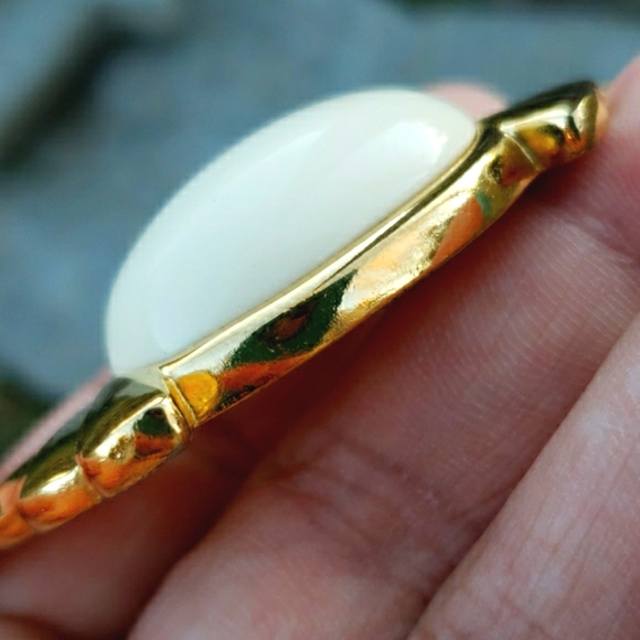 VTG Trifari Egyptian Revival Lucite Cabochon Gold Omega Chain Collar Necklace - Picture 8 of 13